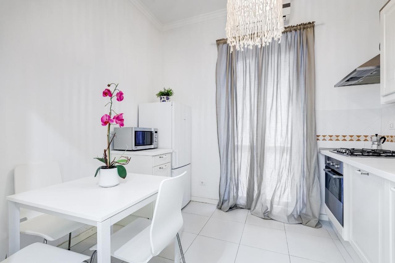 Trevi Fountain Modern Apartment Рим Экстерьер фото